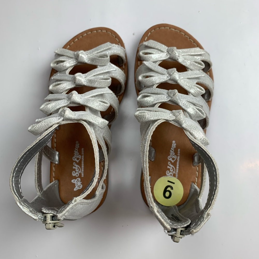 Sandals. New. - Picture 4 of 5